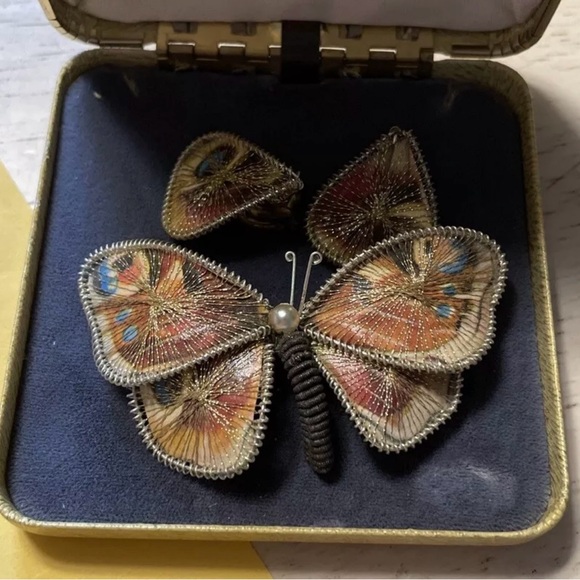 Vintage Princess Bavarian Butterfly Brooch and Clip On Earrings Germany - Picture 4 of 4